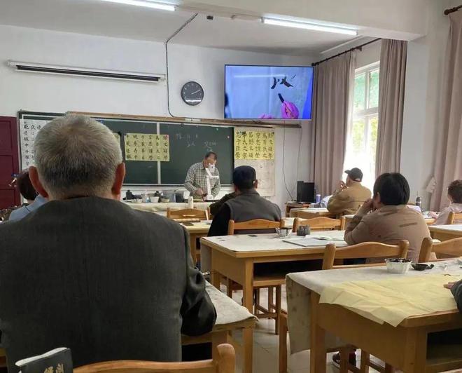 抛弃了双11爱上了“老年严选”凯发app网站这届脆皮年轻人(图12)
