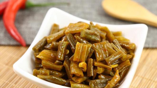 道菜不上桌老传统要记牢平安过大年！凯发k8登录年夜饭餐桌上建议这5